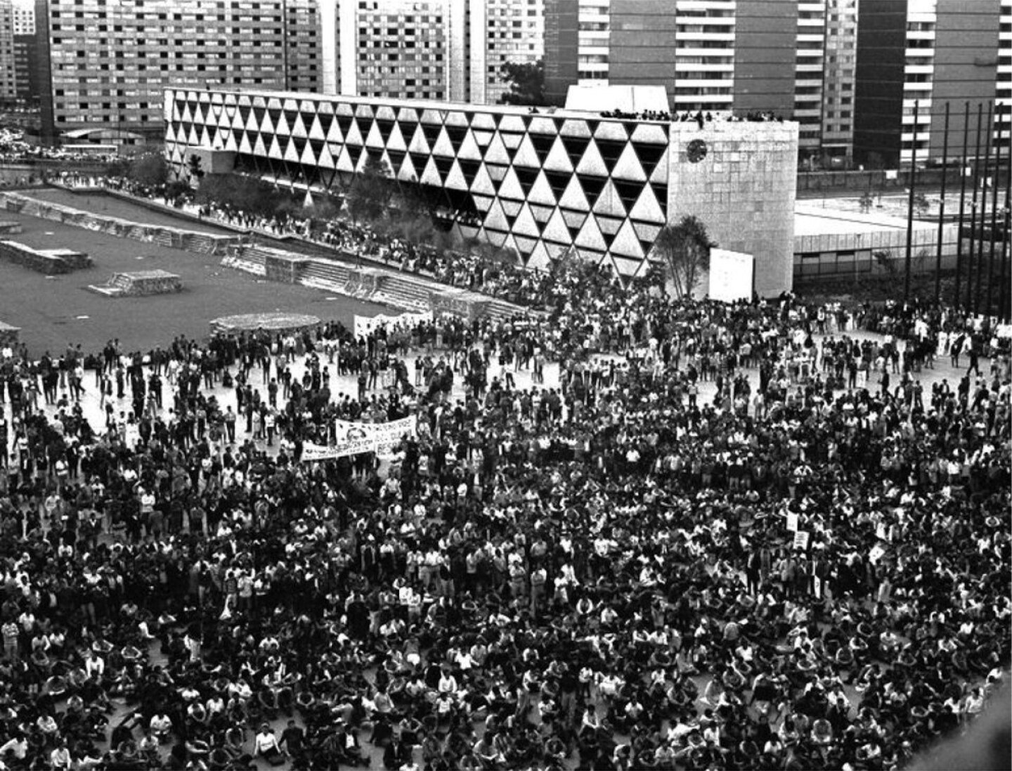 TLATELOLCO.jpg