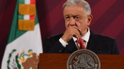 Alertan a AMLO sobre amenazas contra Brugada y Harfuch