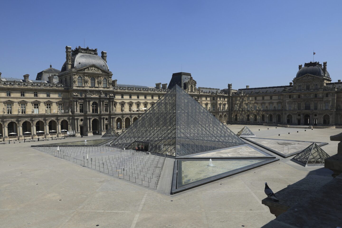 FRANCE-CULTURE-ART