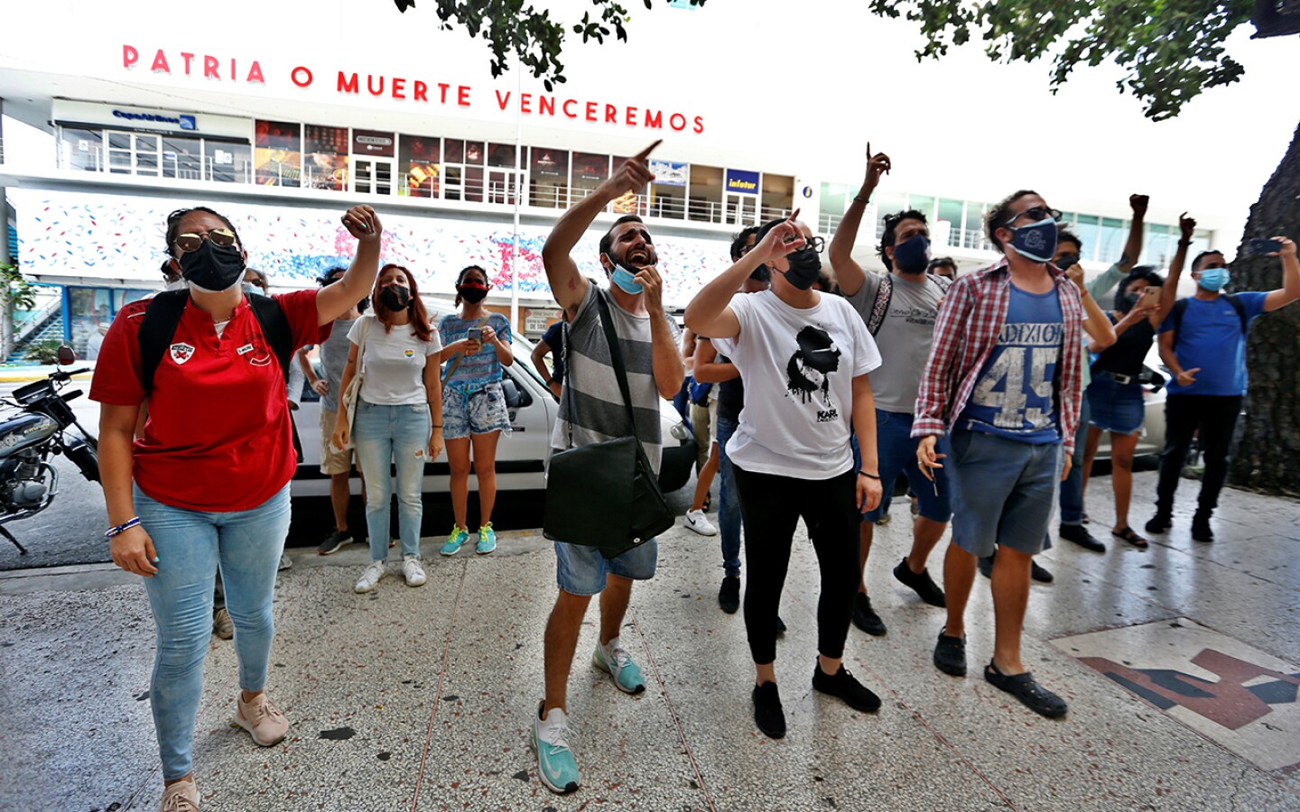 Juzgan en Cuba a 17 personas por las protestas del 11J