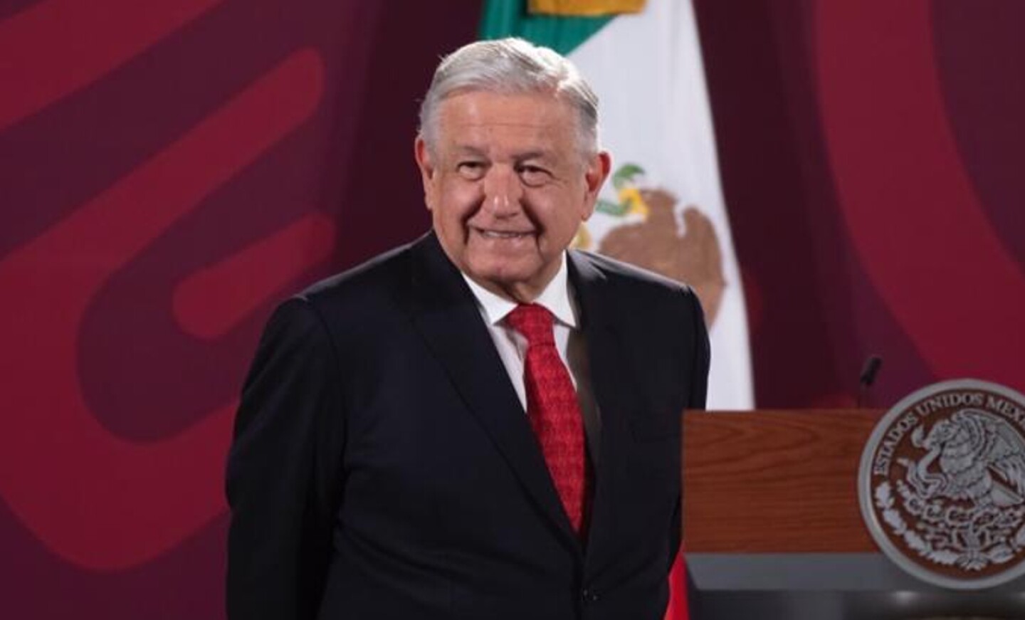 amlo-mananera-andres-roemer-2