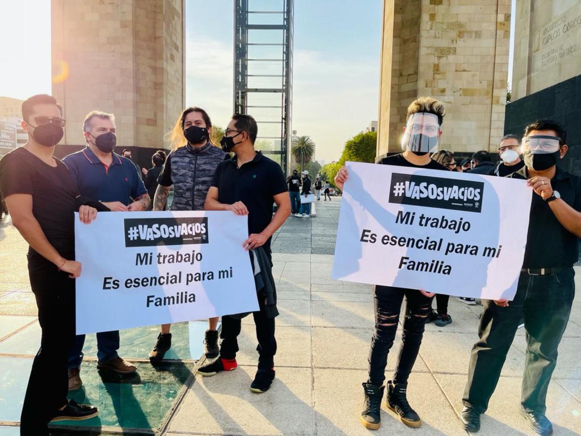 antros-bares-cdmx-monumento-revolucion