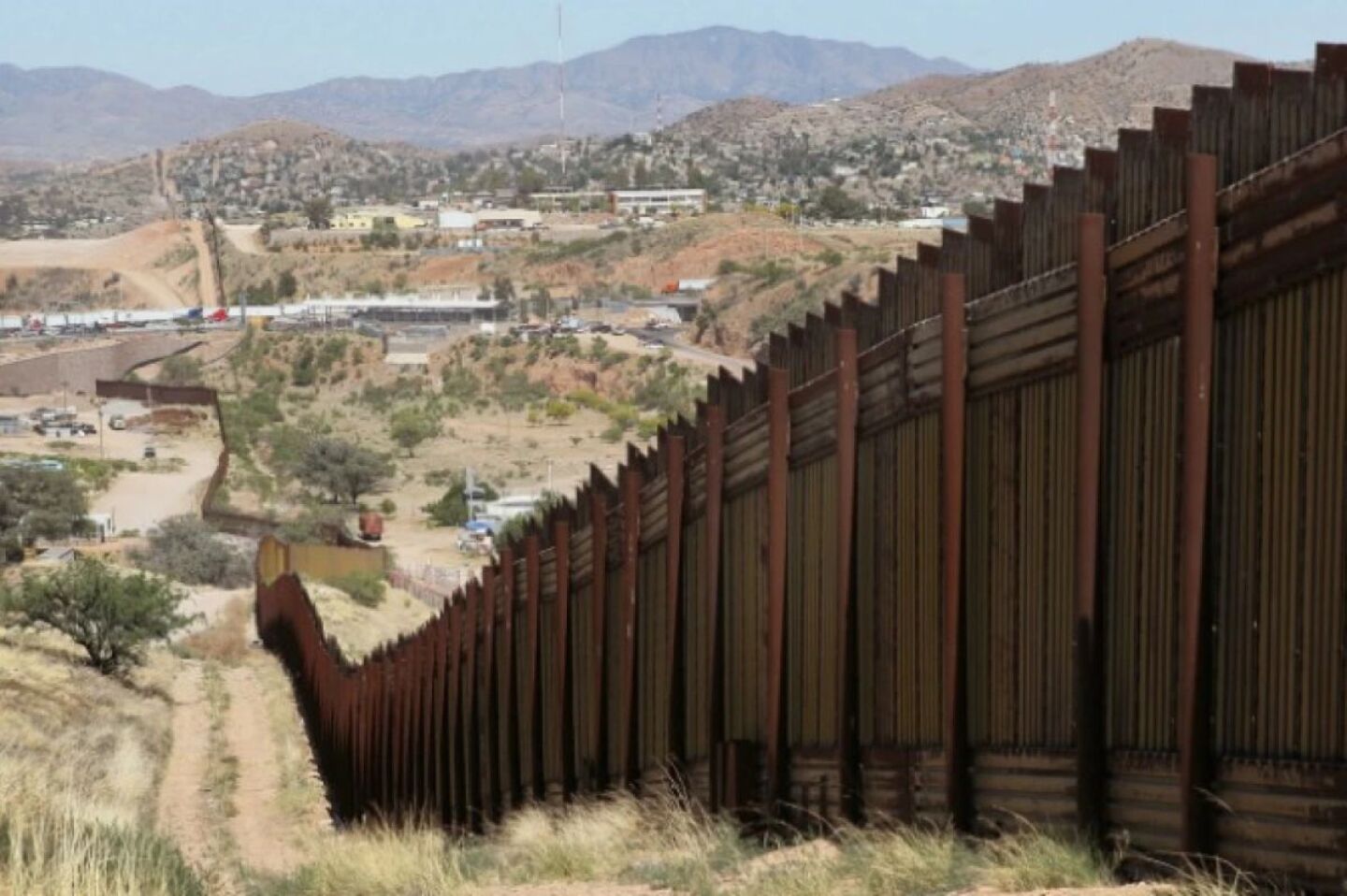 emiten-alertas-por-calor-extremo-en-la-frontera-entre-mexico-y-estados-unidos