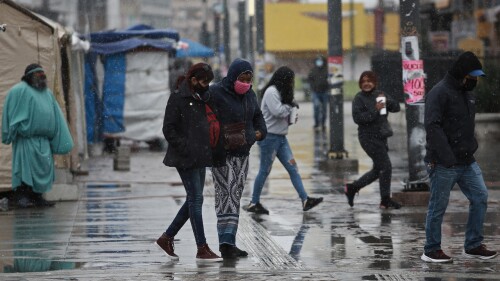 México espera la segunda tormenta invernal de la temporada con nieve en Baja California