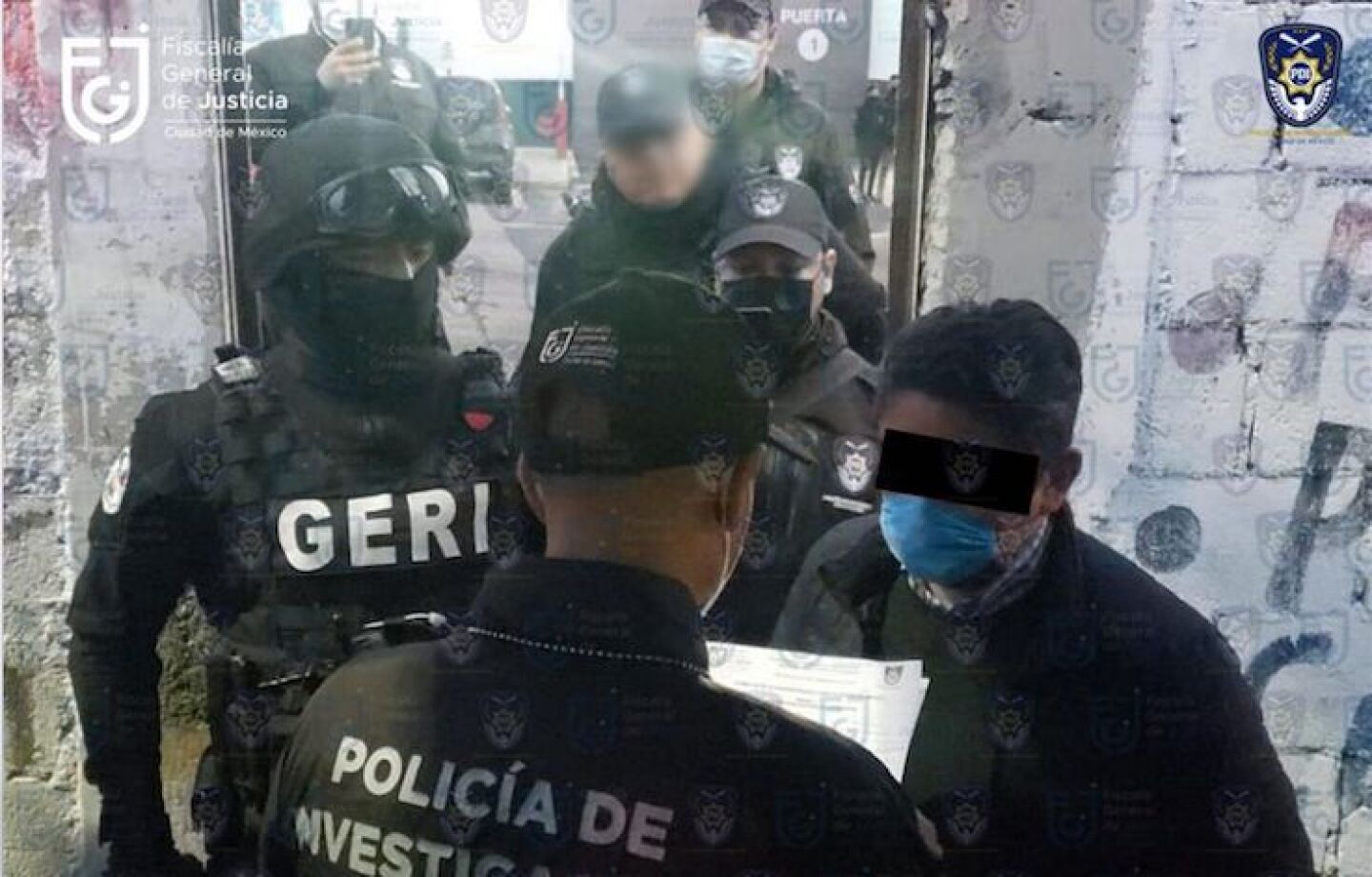 Edgar Tungüí Rodríguez, exsecretario de Obras y excomisionado para la Reconstrucción durante el gobierno de Miguel Ángel Mancera (2012-2018) detenido en abril pasado en España, fue entregado este miércoles a autoridades de la Fiscalía General de Justicia de la Ciudad de México.