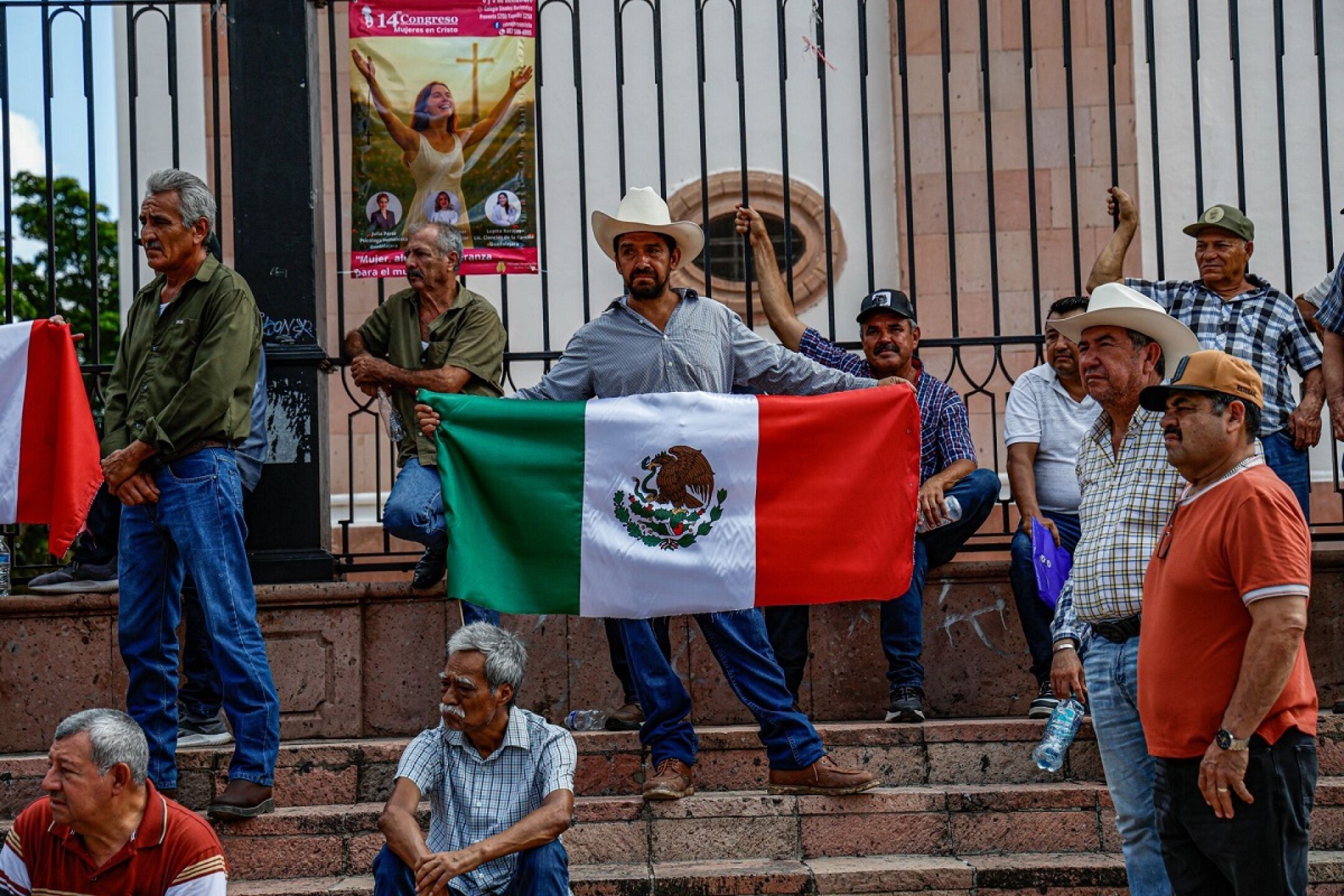 Bloqueo Productores de Maíz agricultores banderade méxico