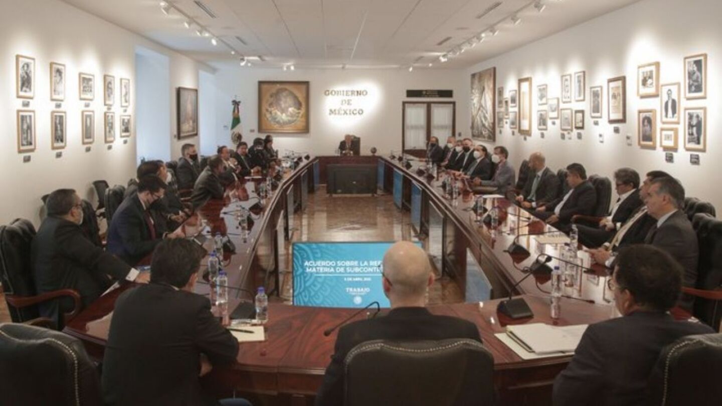 amlo-reunion-empresarios-sindicatos-subcontratacion