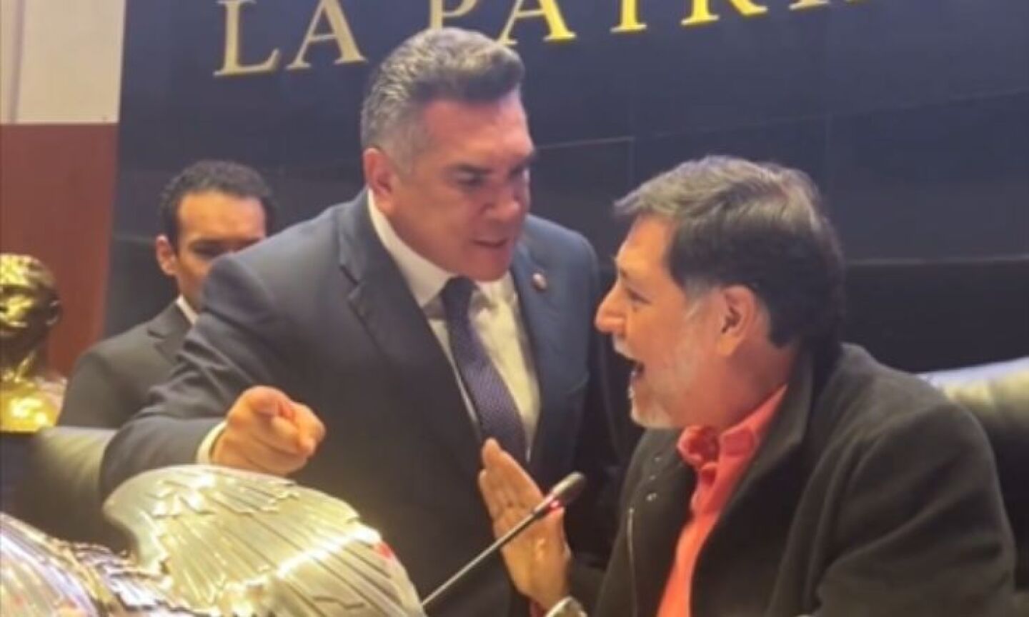 Enfrentamiento entre 'Alito' Moreno y Fernández Noroña en el Senado