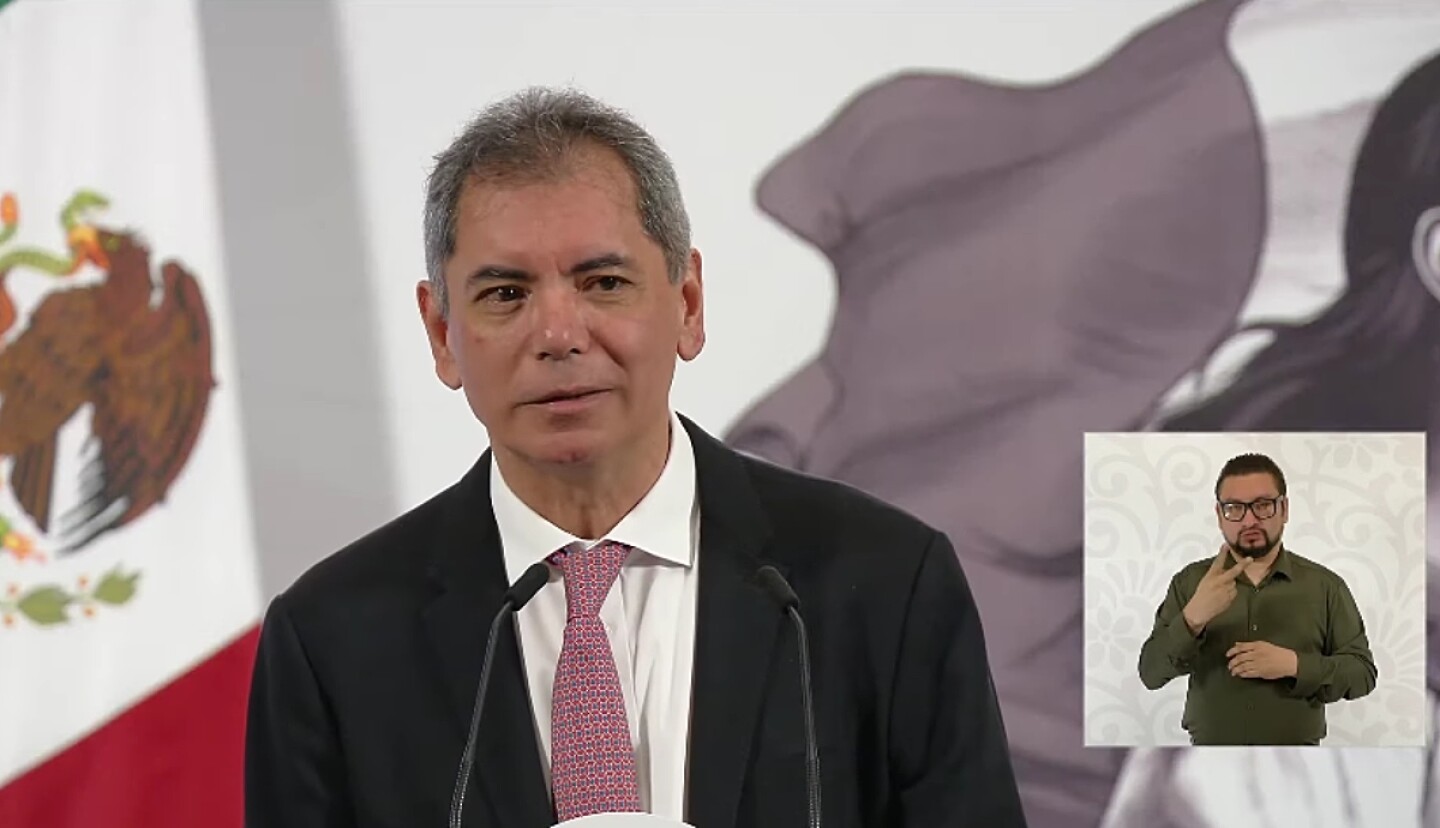 Secretario de Hacienda Édgar Amador.jpg