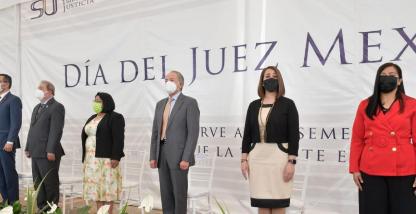 Captura de pantalla 2021-03-01 a la(s) 19.02.53