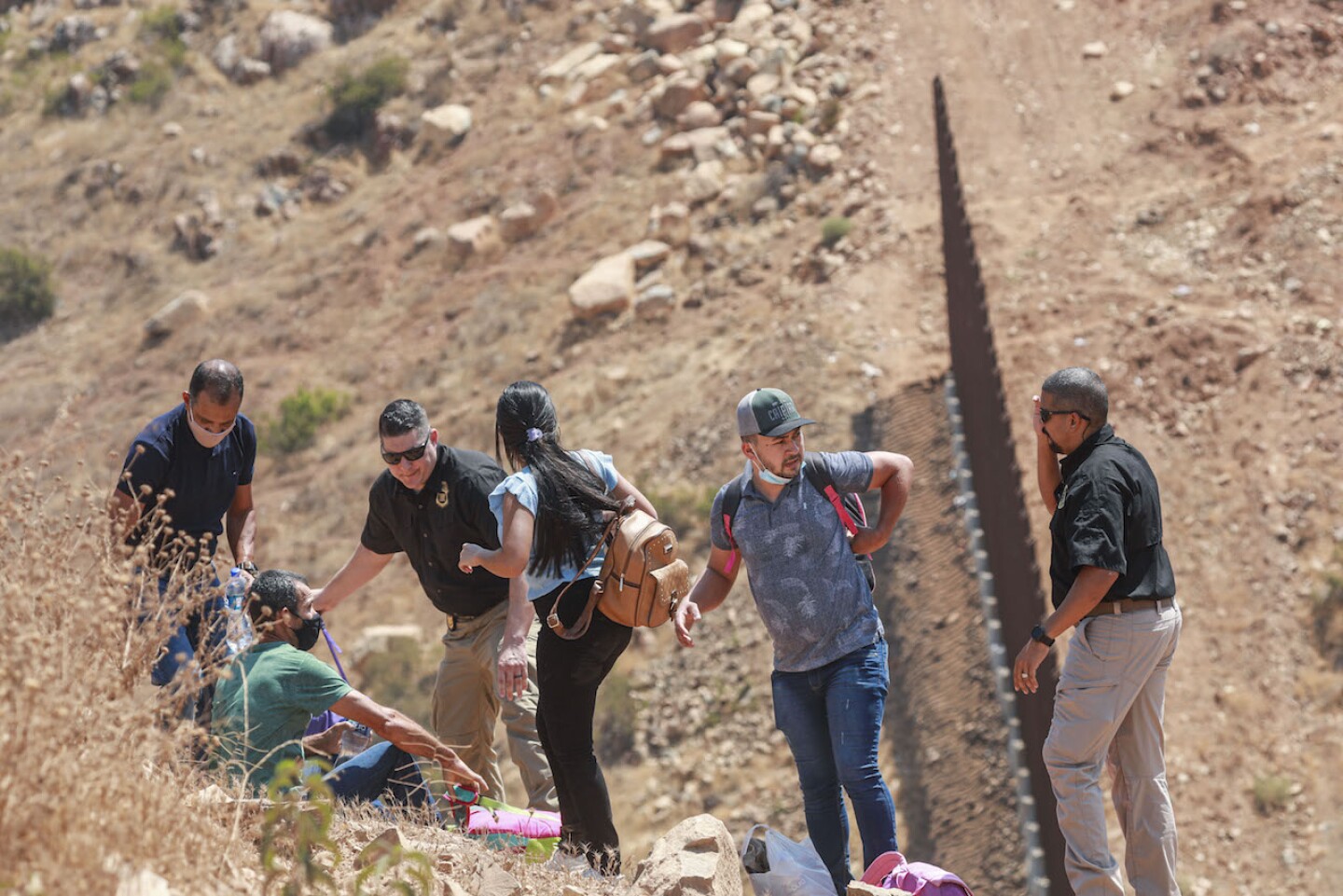 US-MEXICO-BORDER-MIRATION