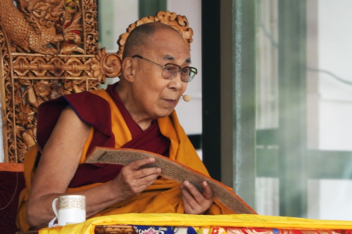 dalai-lama-video