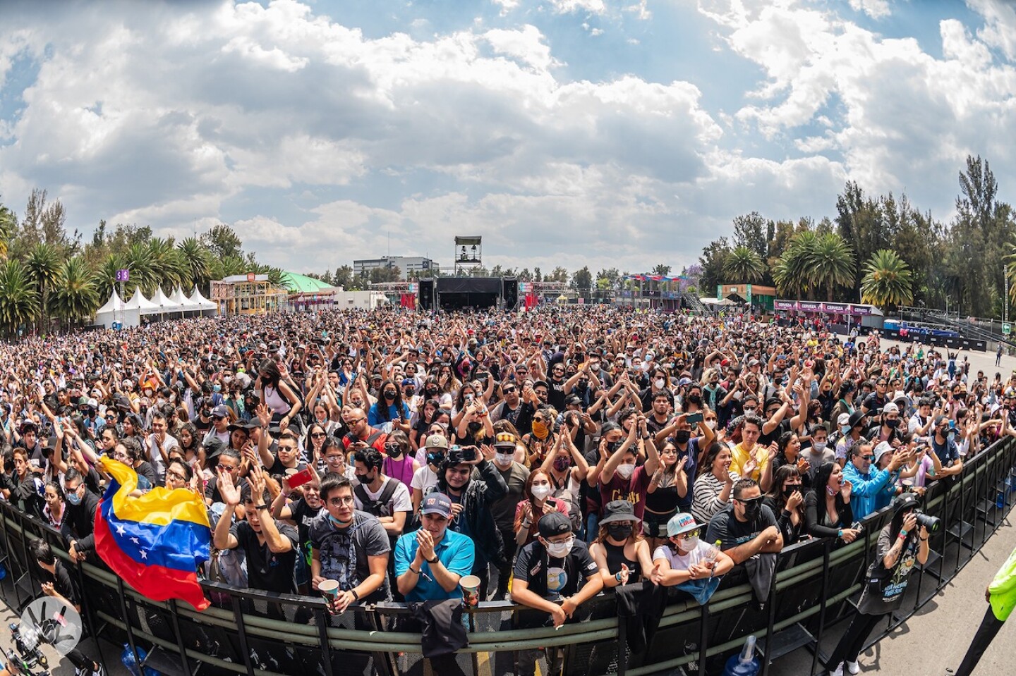 vive-latino-domingo-en-vivo