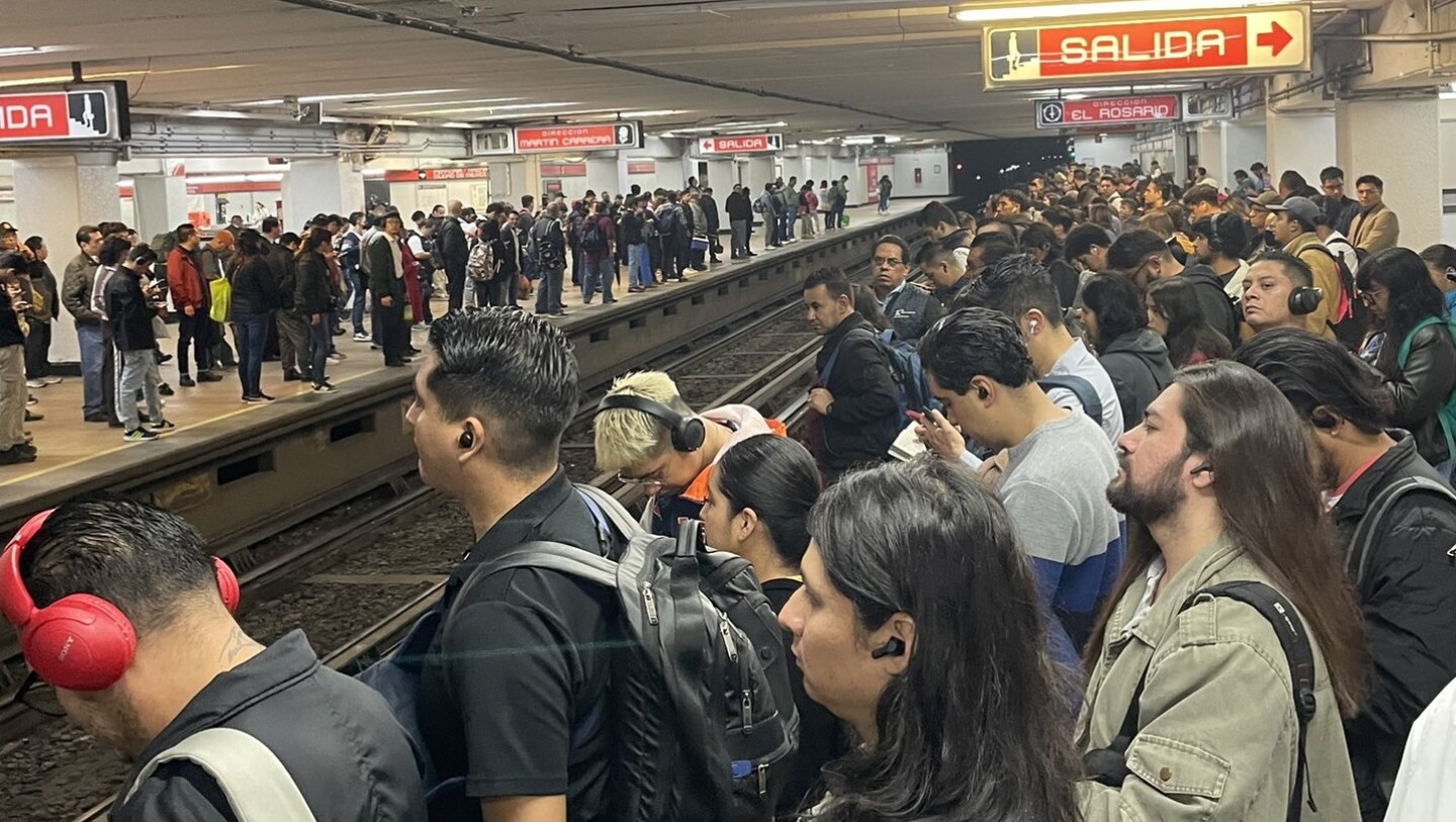 Metro CDMX caos lluvias