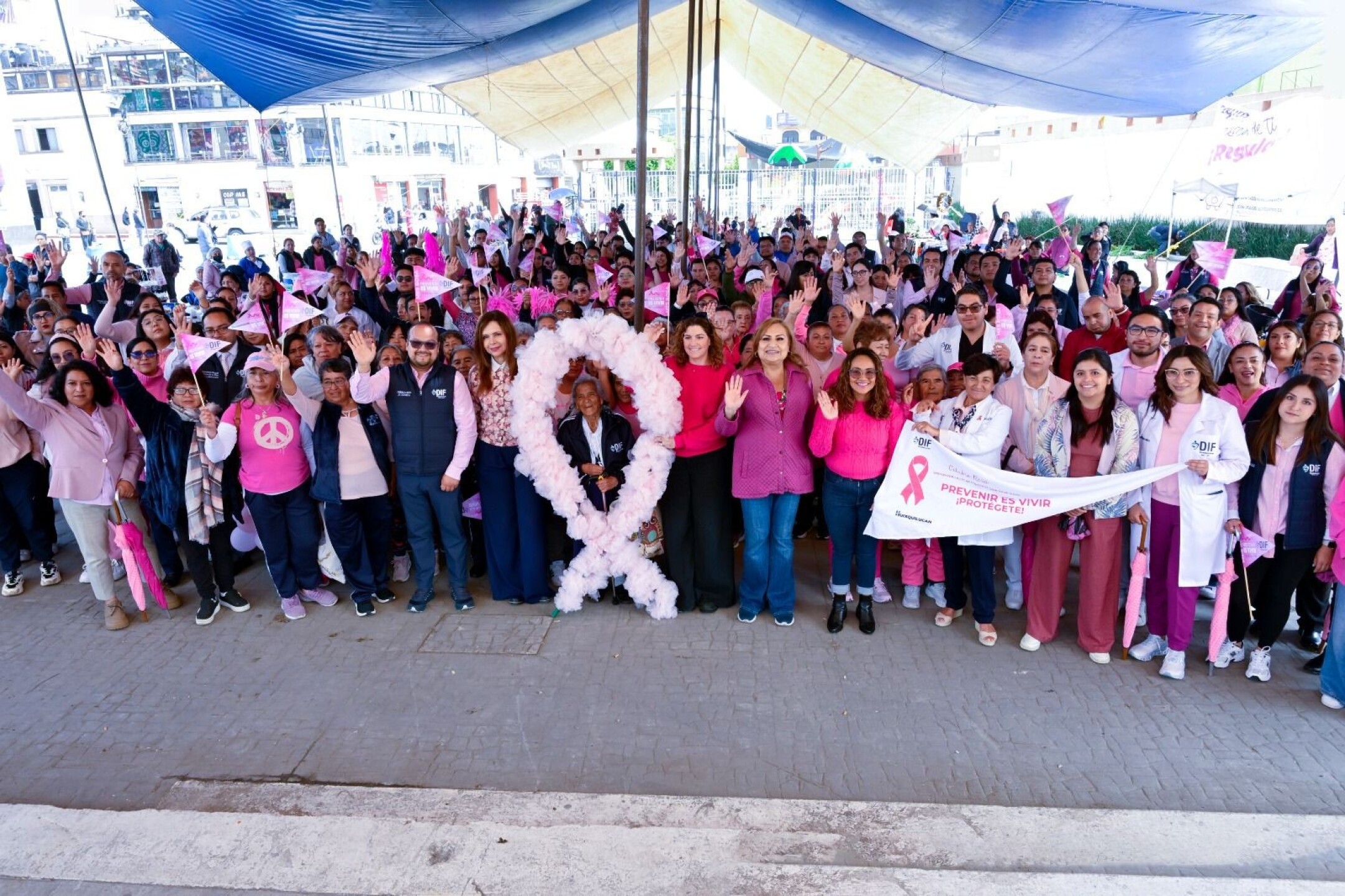 huixquilucan-brinda-mas-de-350-tratamientos-contra-el-cancer-de-mama-2.jpg