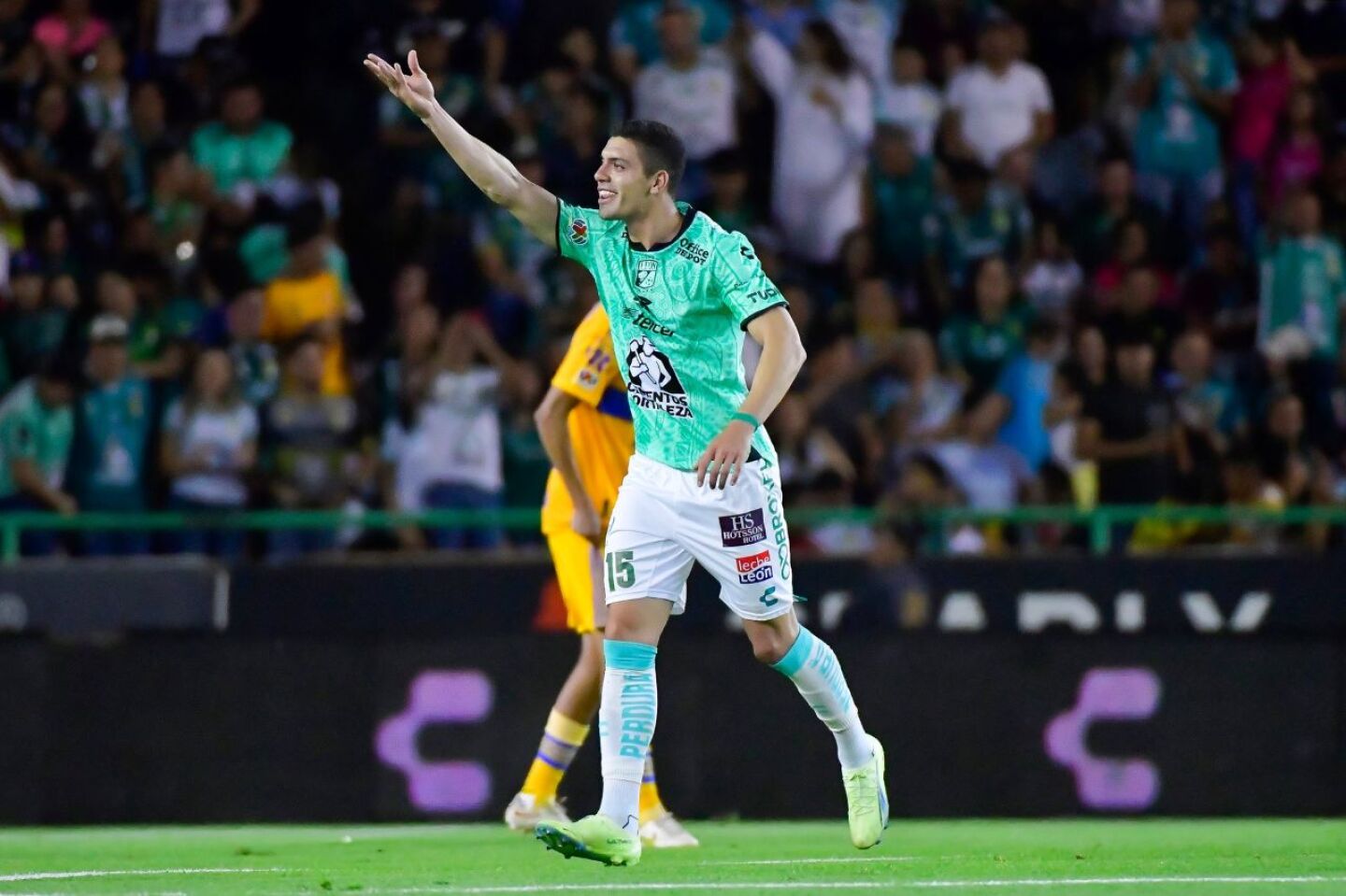 leon-vs-tigres