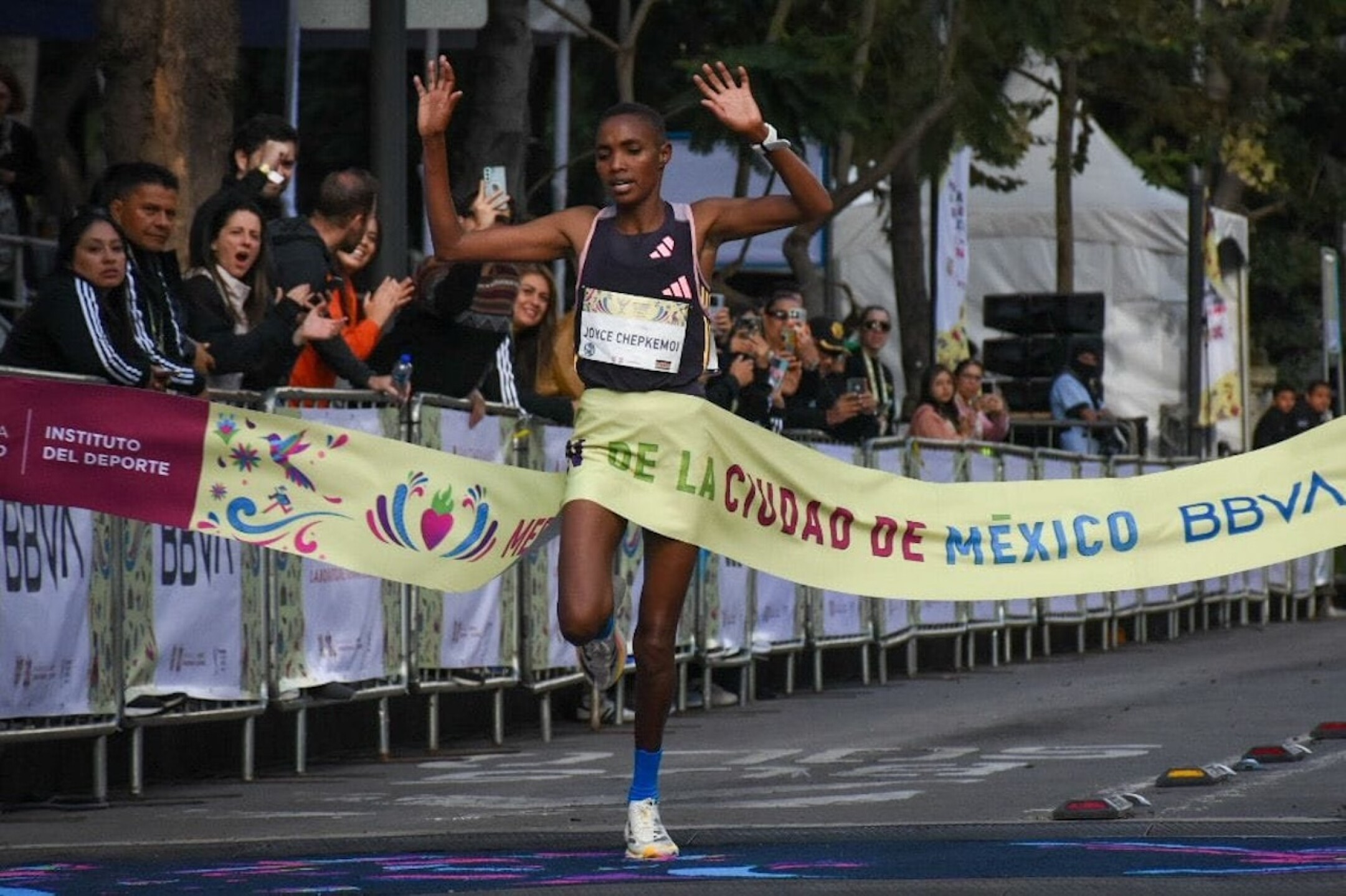 ganadora-medio-maraton-cdmx