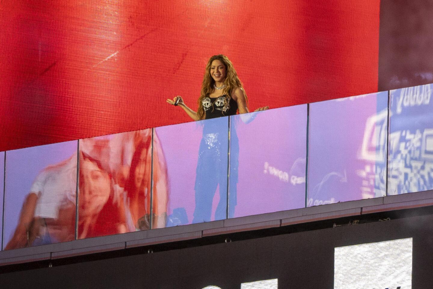 Shakira convoca a miles de personas en un concierto gratis en Nuevas York