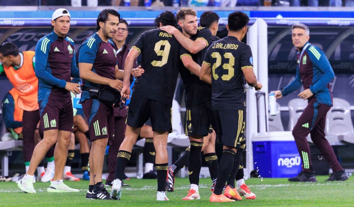 seleccion-mexicana-futbol.jpg