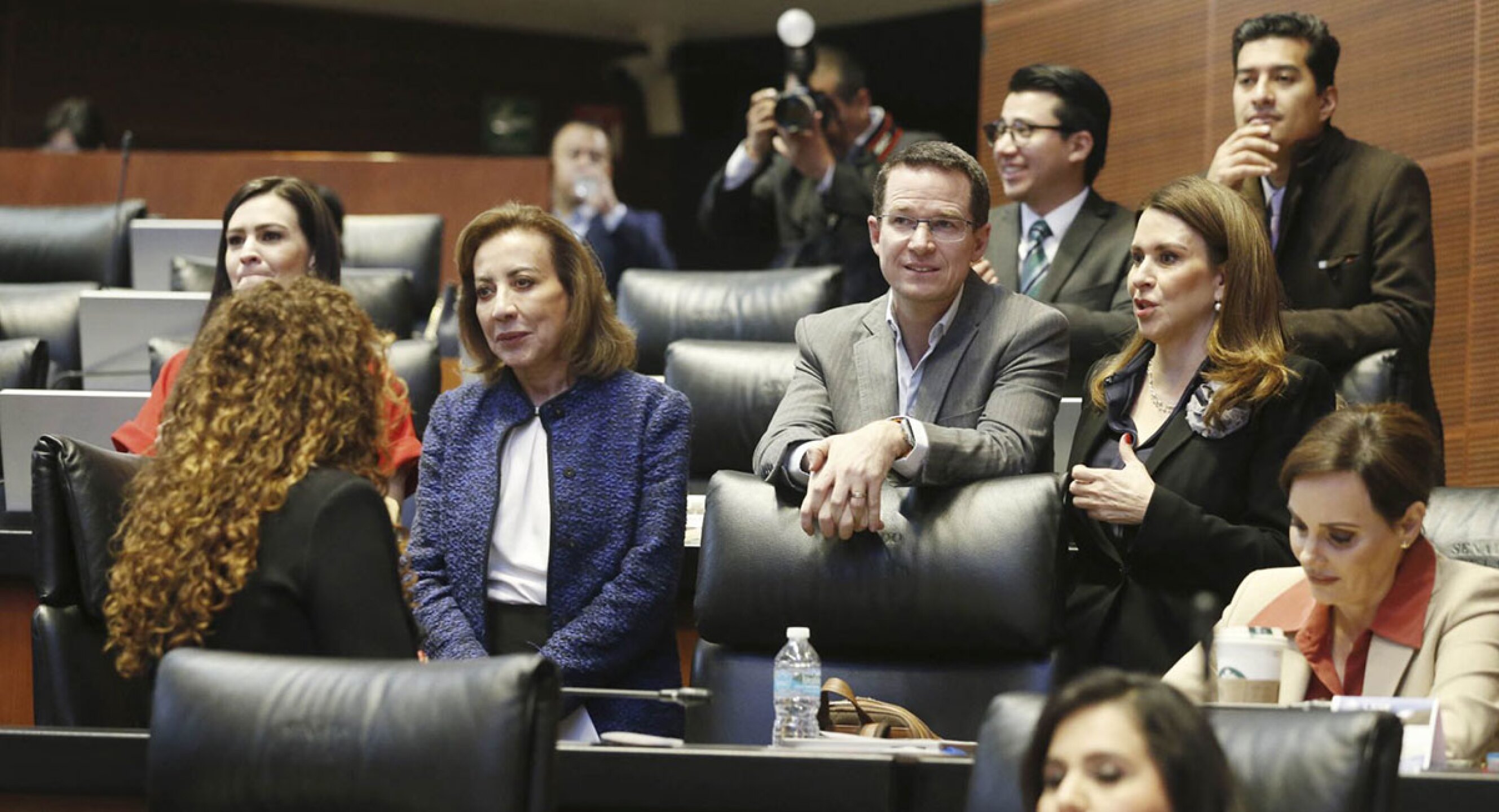 Senadores-de-mexico.jpg