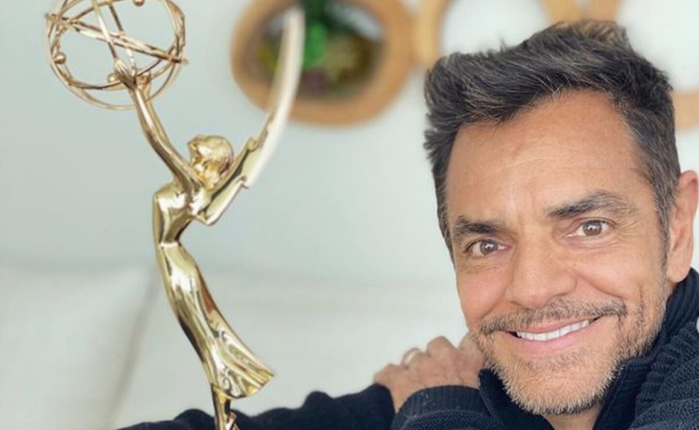 eugenio_derbez_premios_emmy_awards_