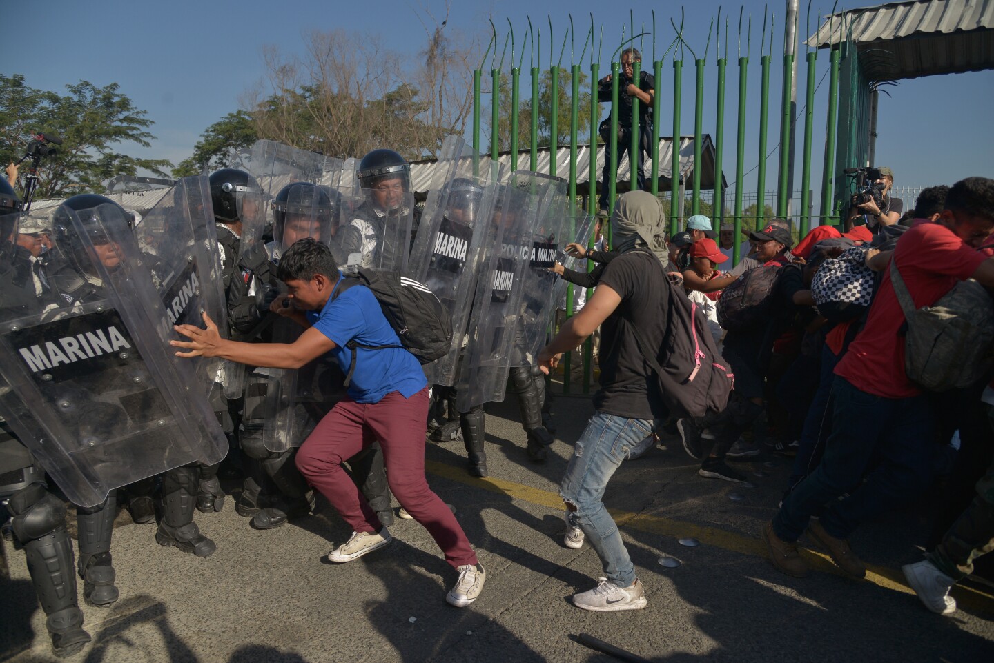 Caravana_Migrante_Puente-6