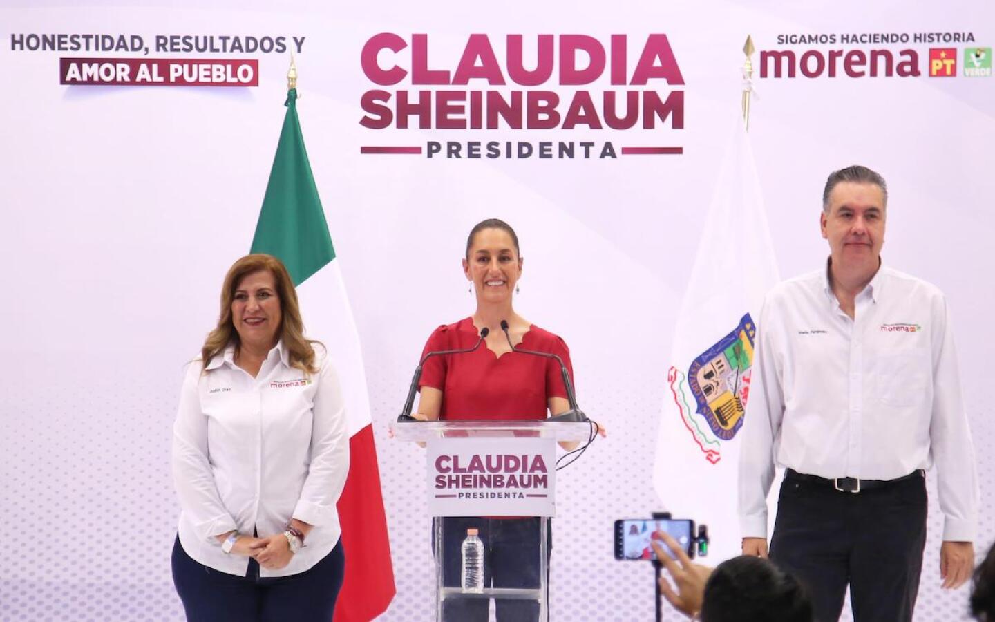 Claudia Sheinbaum Monterrey'