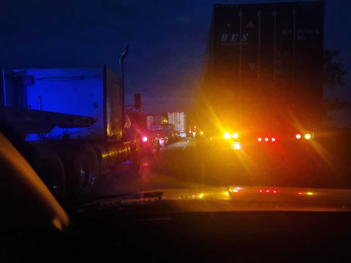 accidente-mexico-quretaro-choque-provoca-cierre-por-varias-horas-1