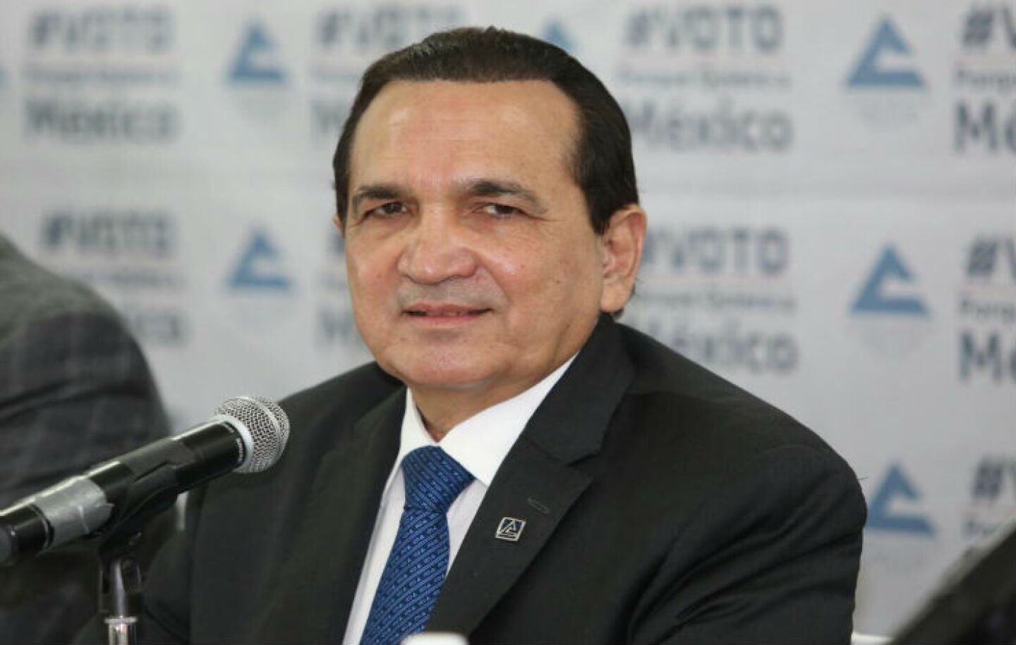 Twitter jm_lopezcampos