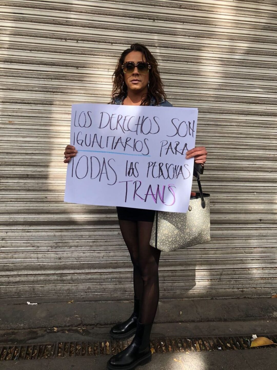 protesta-paola-buenrostro-1-960x1280