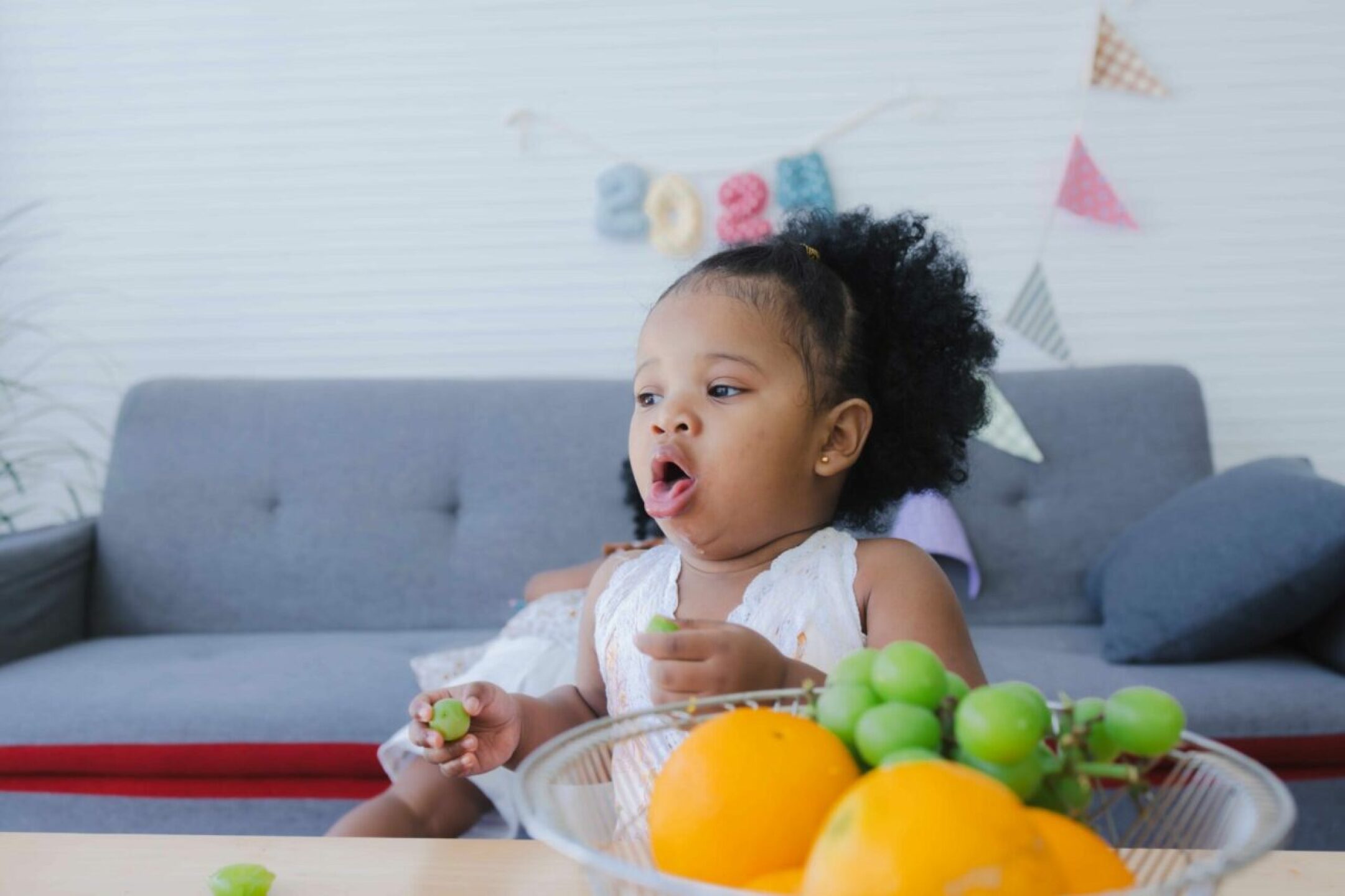 the-child-has-symptoms-of-choking-on-food-2023-09-08-01-36-29-utc-1-1280x853