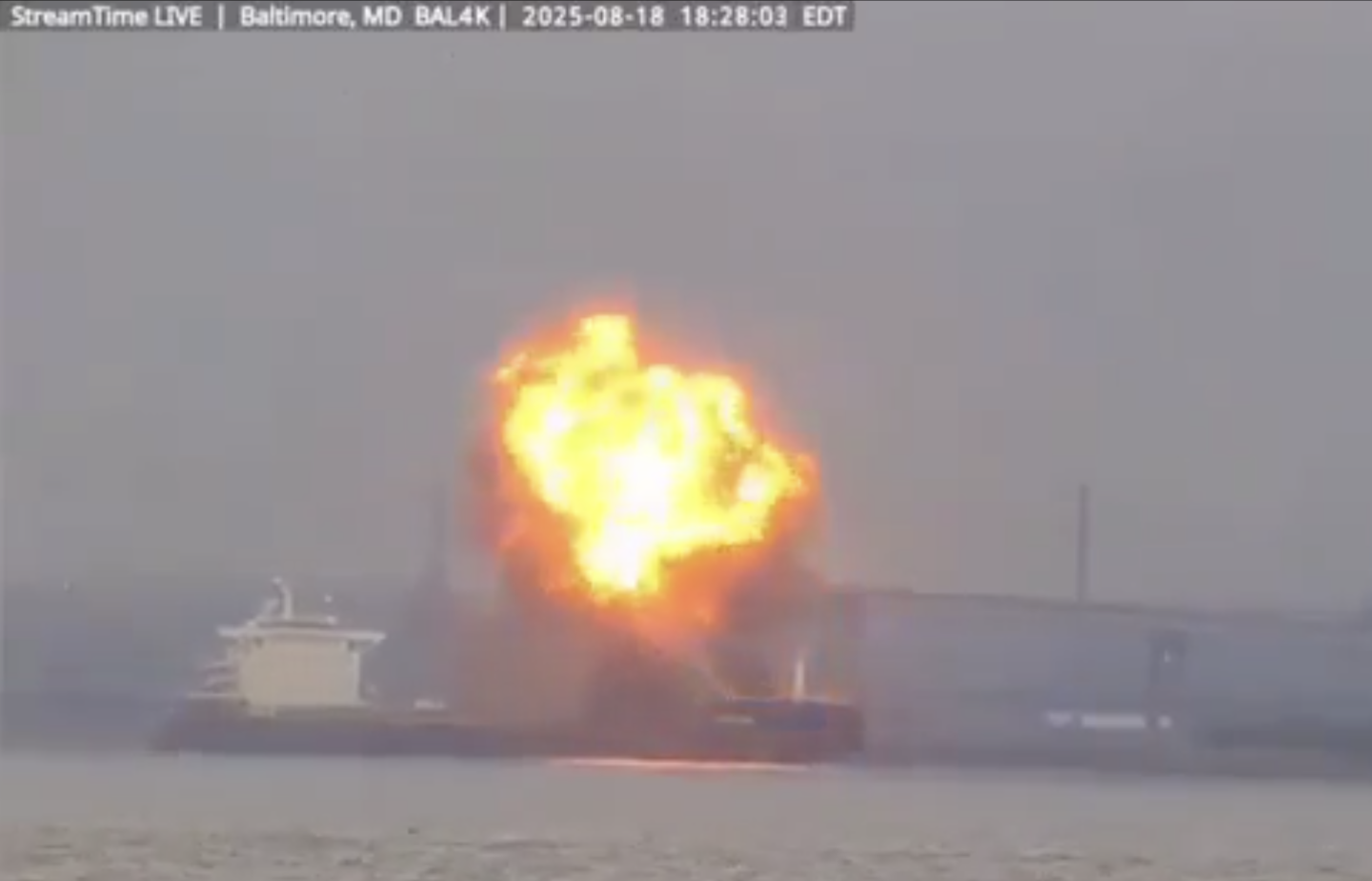 Explosión de buque mercante en Baltimore