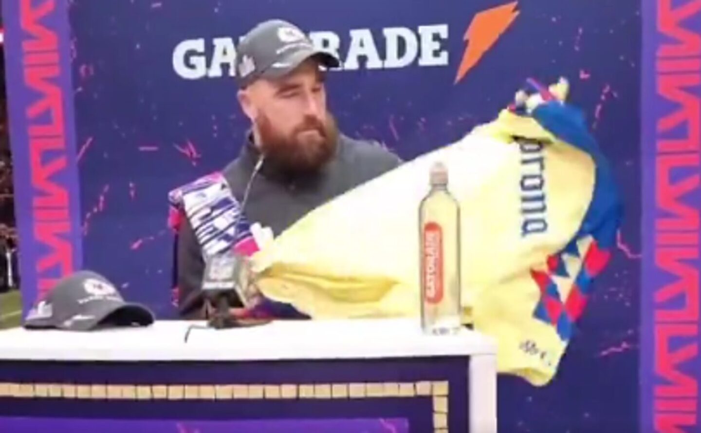 travis-kelce-america