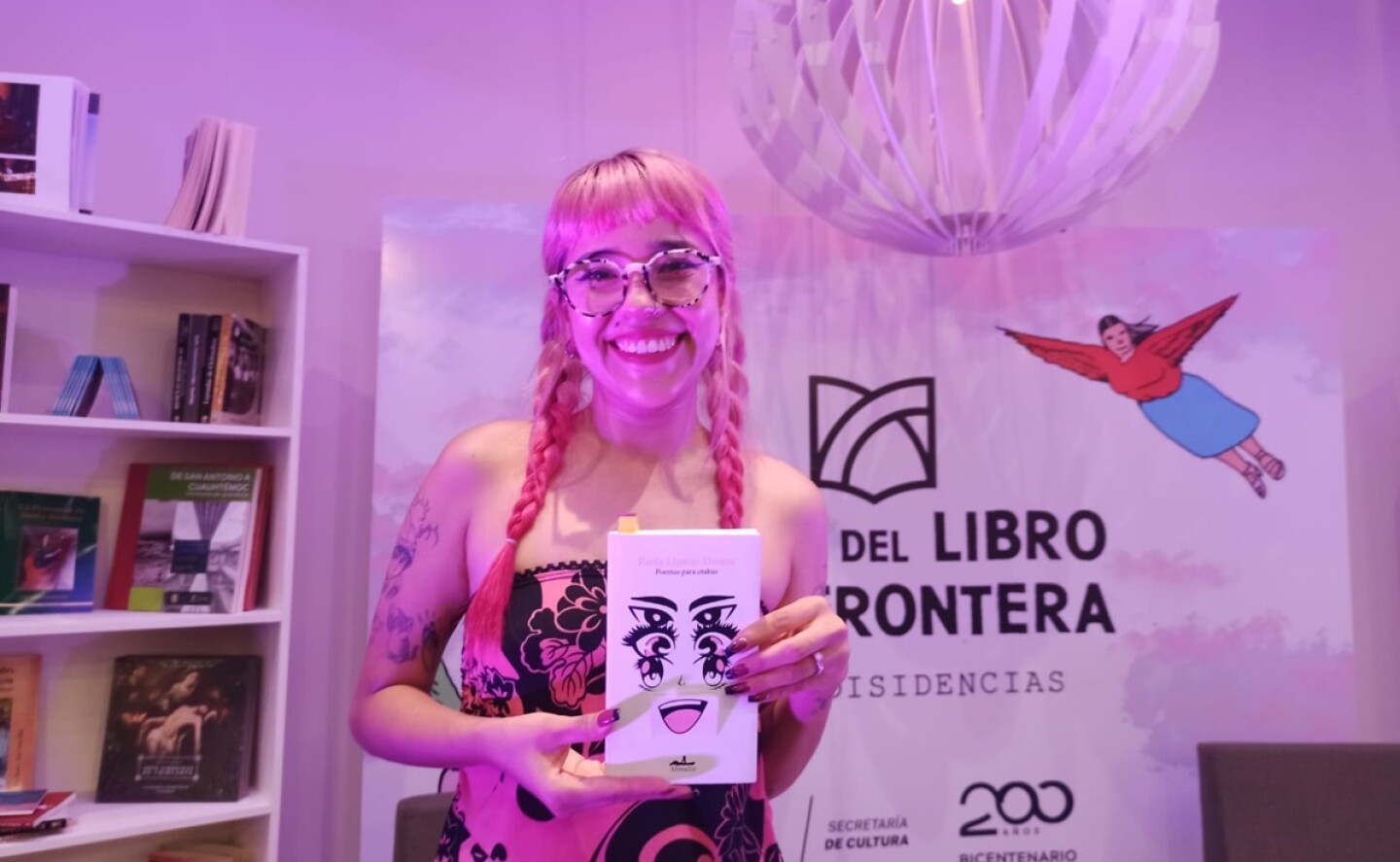 poemas_para_otakus_feria_del_libro_de_la_frontera_paola_llamas_dinero_1