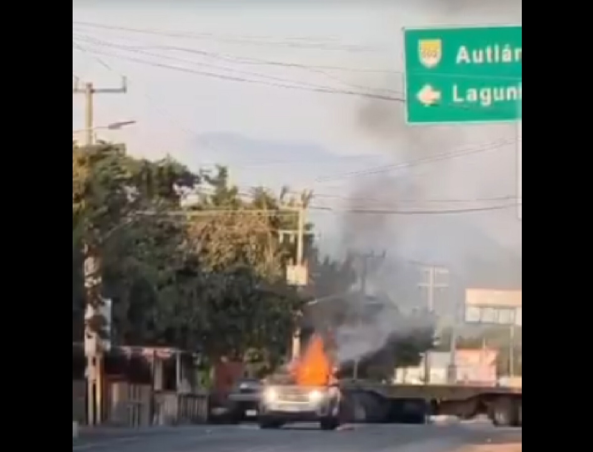 narcobloqueos Jalisco.jpg